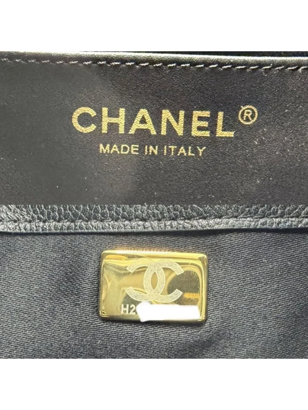 Chanel Shoulder Bag 25 Small Handle Chain CC Logo Caviar Leather Black Gold